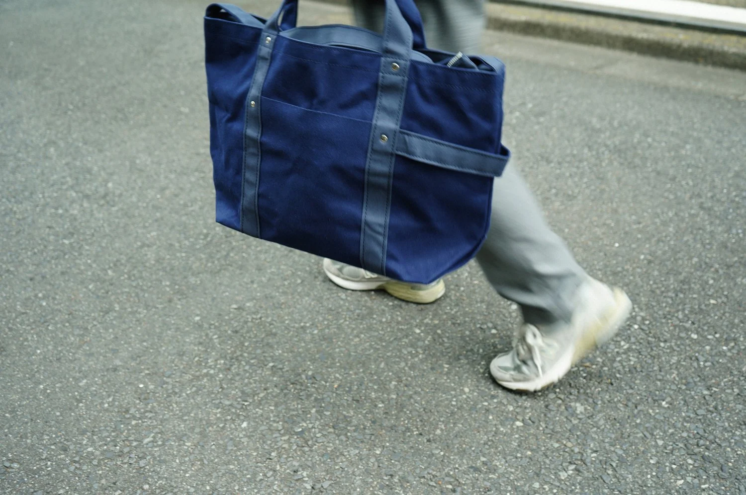 TEMBEAハーベスト　XL ネイビー　美品 TEMBEA HARVEST TOTE LARGE — TF Blog
