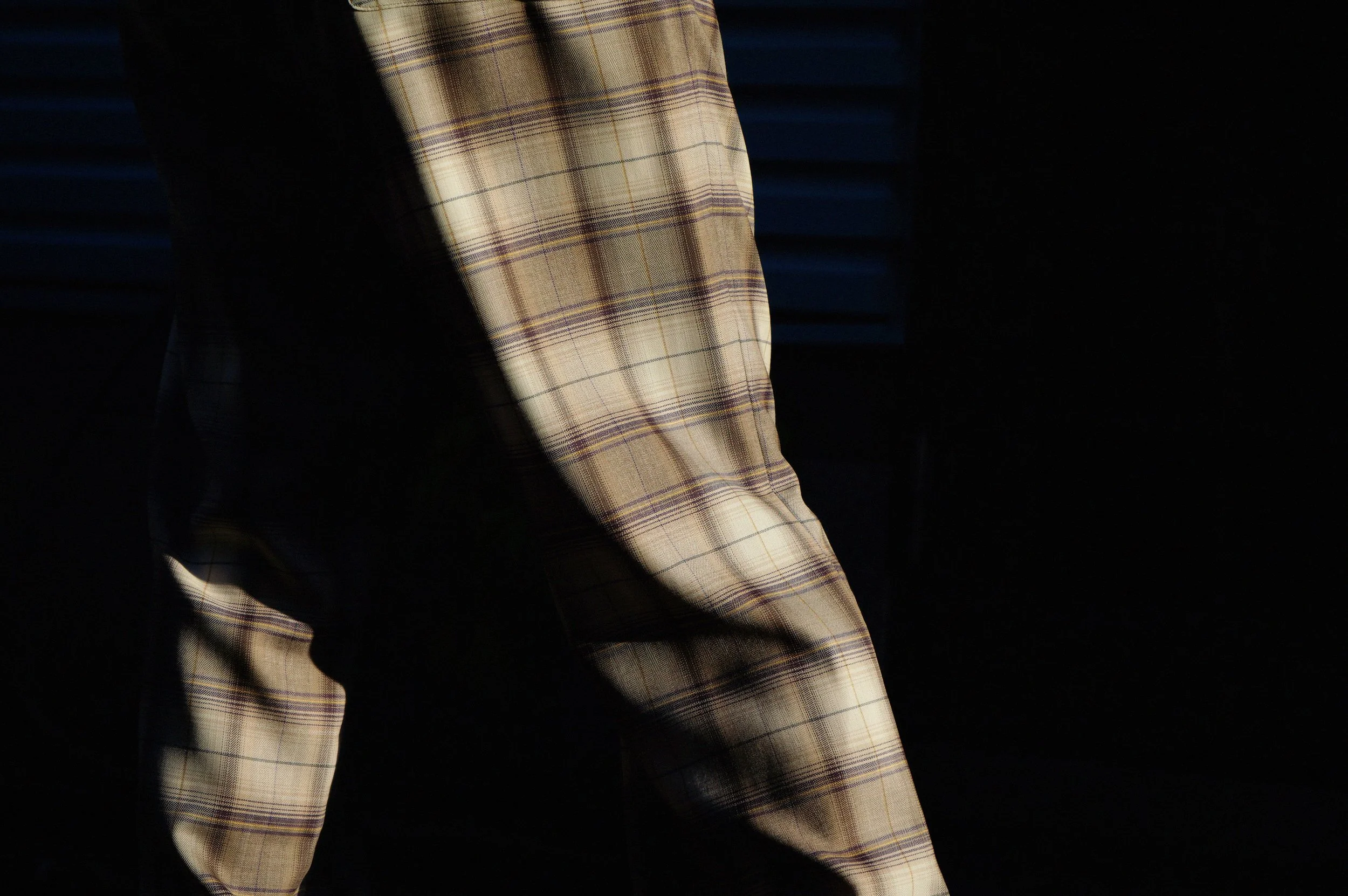 AURALEE SUPER LIGHT WOOL CHECK EASY SLACKS