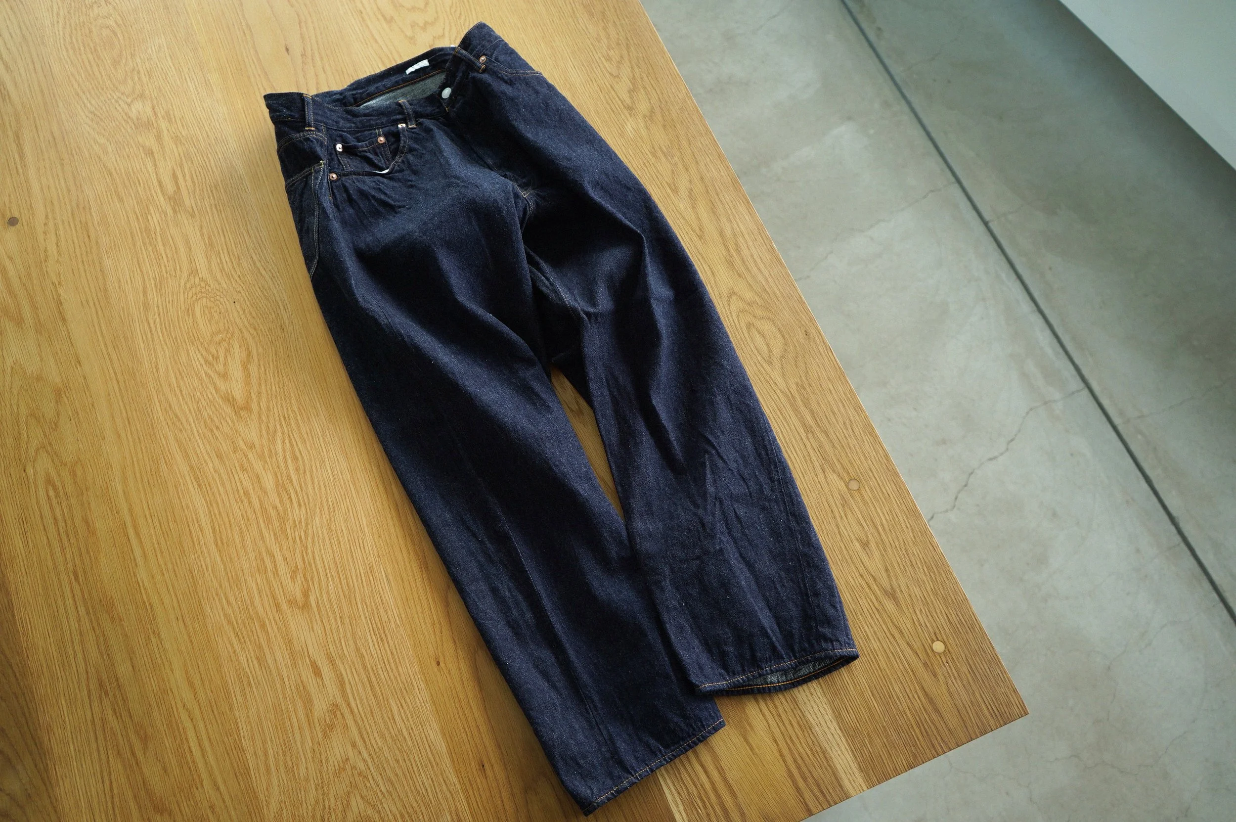 COMOLI デニム 5Pパンツ