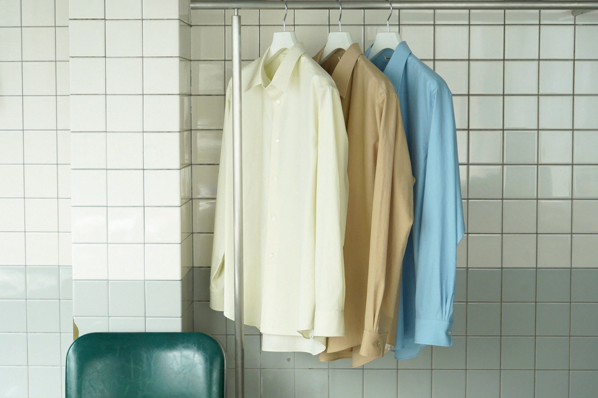 AURALEE WASHED FINX TWILL SHIRT