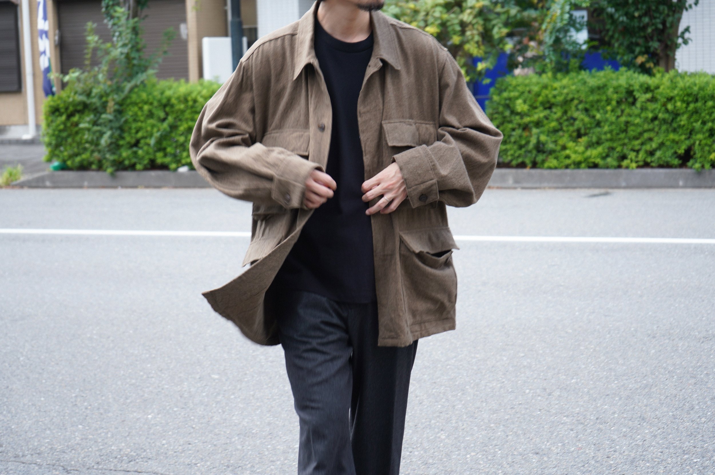 COMOLI "KHAKI B.D.Uジャケット"