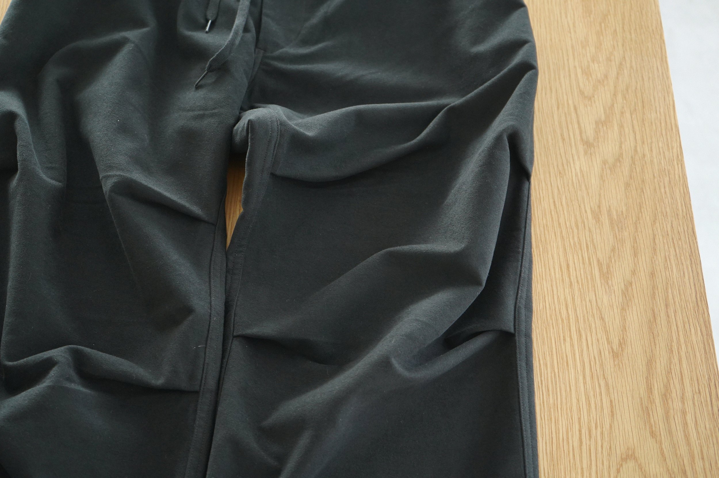 COMOLI ウールニット ニータックパンツ — TF Blog COMOLI ウールニット ニータックパンツ — TF Blog