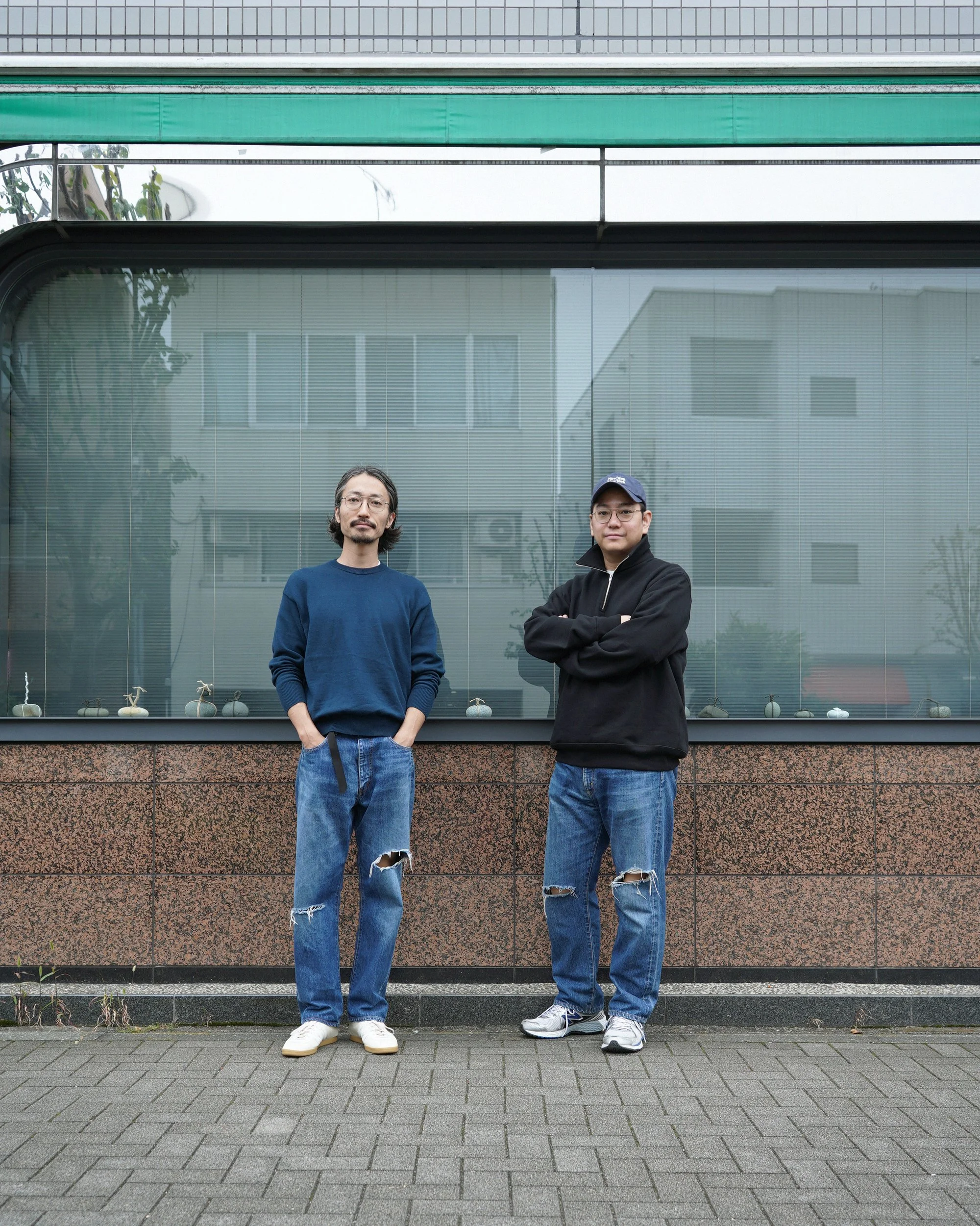 ヒゲとメガネとデニム