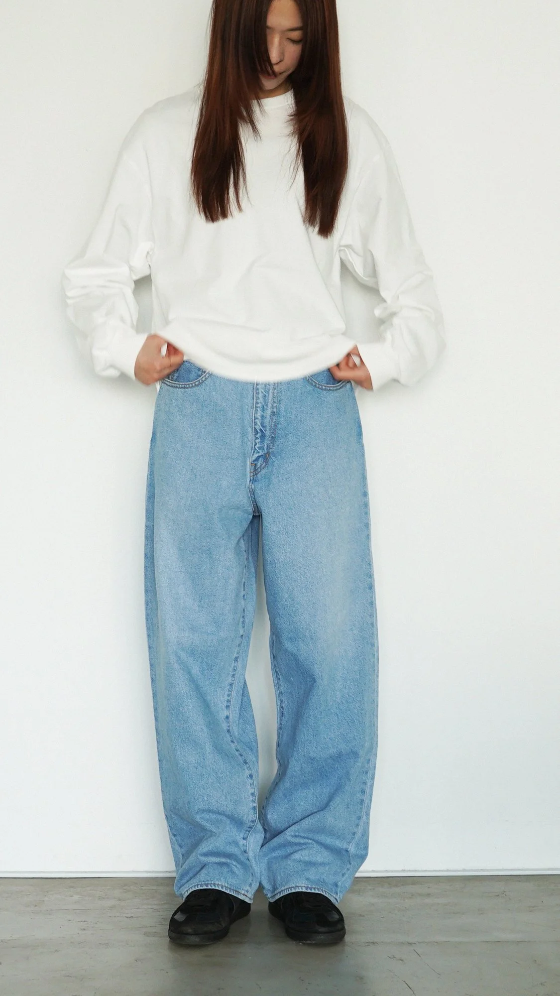 ワイドデニムのサイズ感