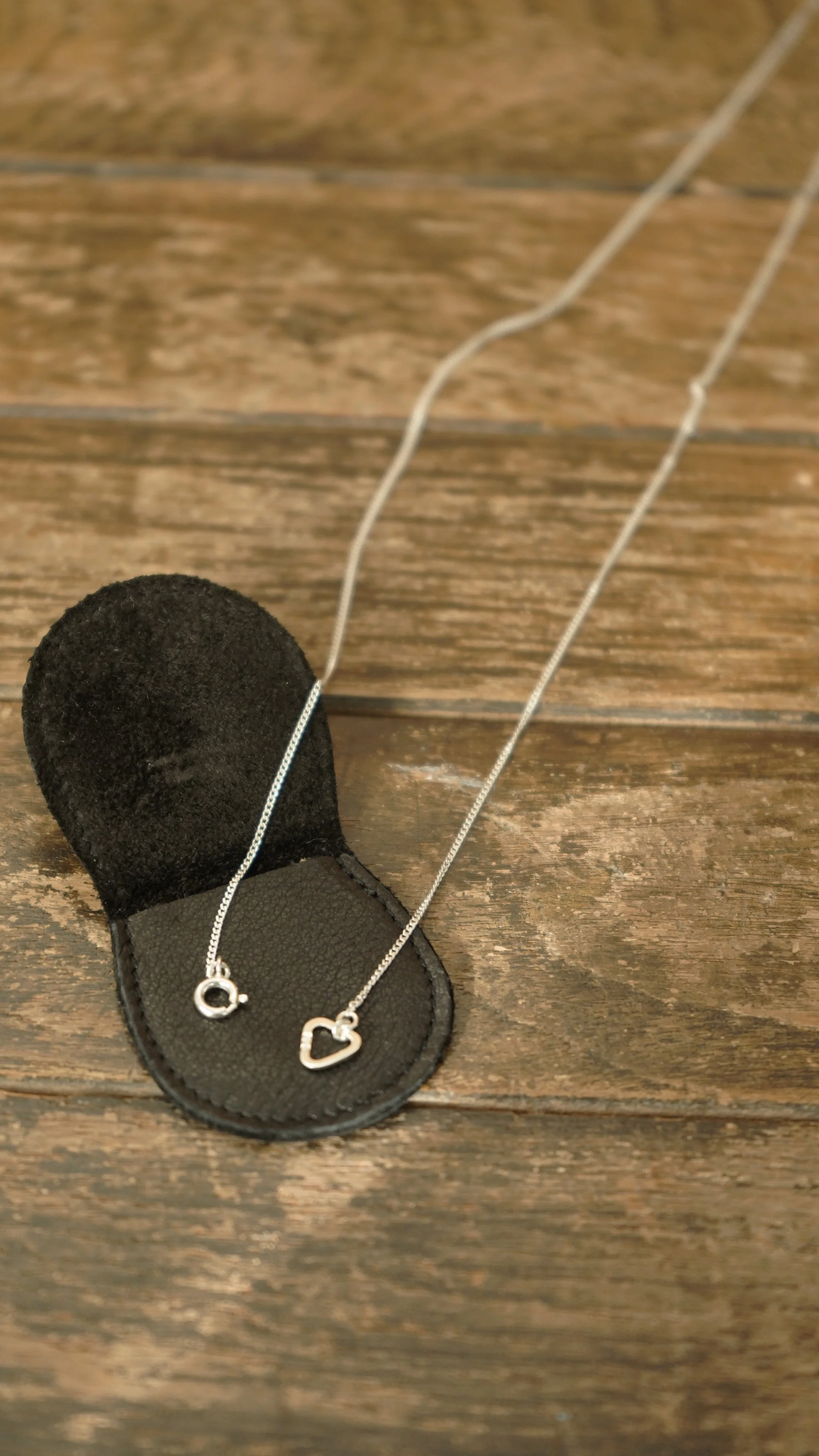 UNUSED : Silver 925 Necklace