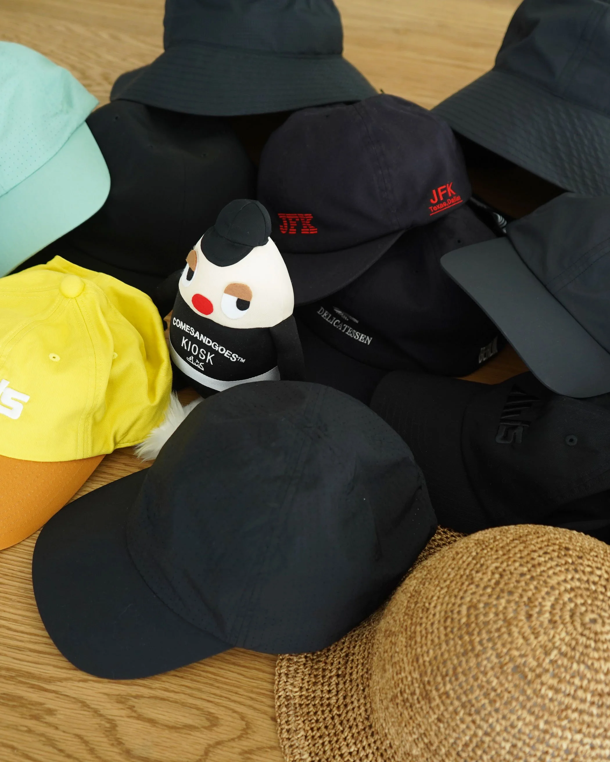 帽子を探しに五本木まで。