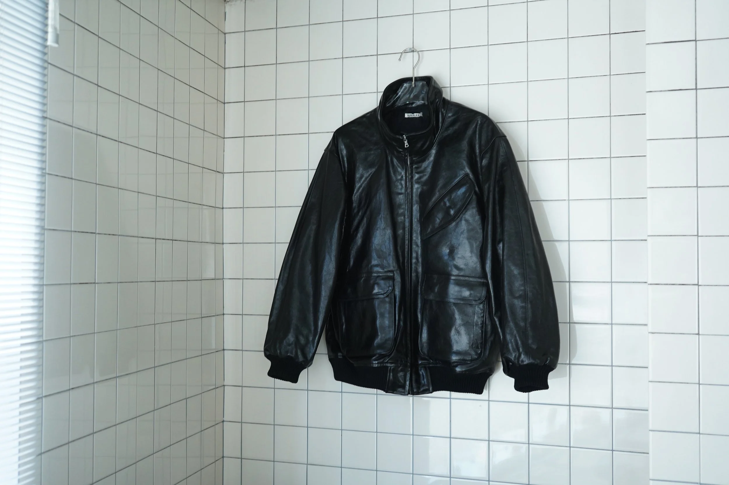 【即完品】auralee サイズ4 25aw レザージャケット AURALEE - AURALEE 25AW LAMB LEATHER RIDERS JACKETの通販 by