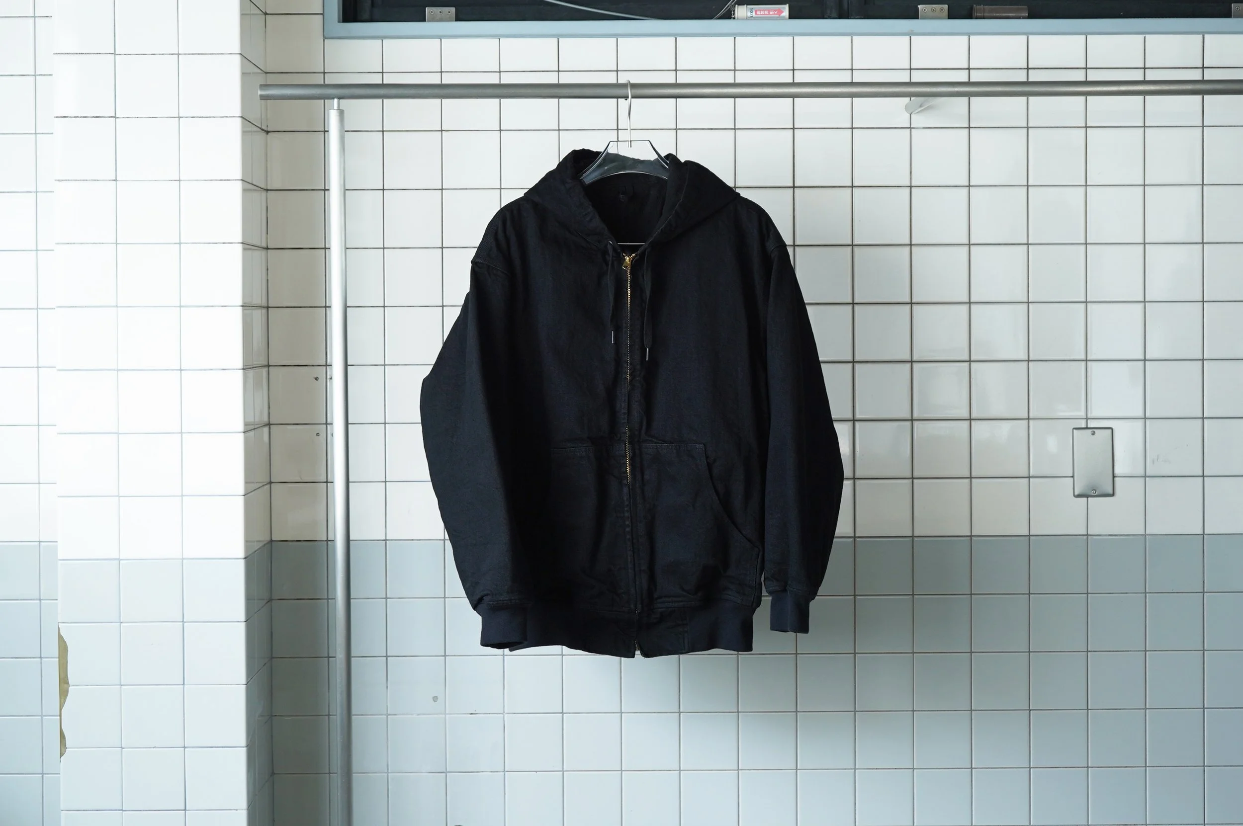 COMOLIのブラックデニム25AW — TF Blog