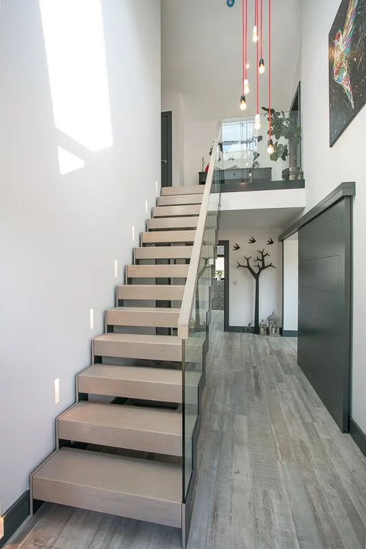 07_stairs.jpeg