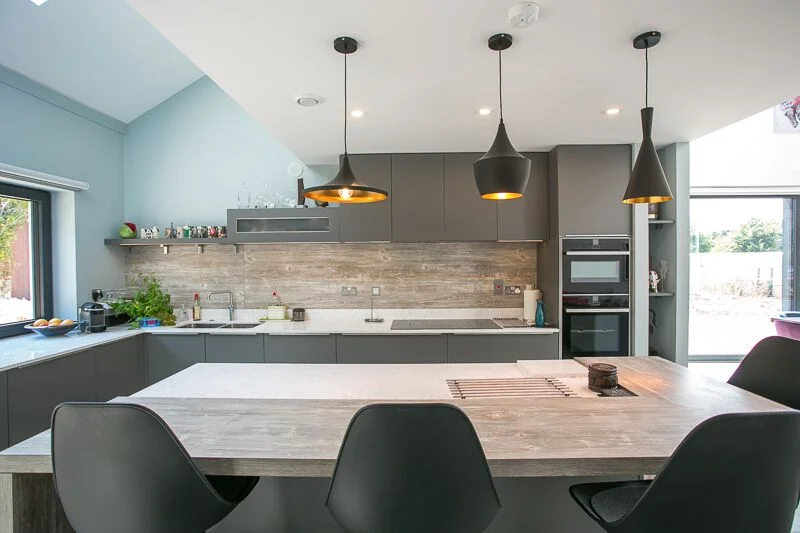 13_kitchen.jpeg