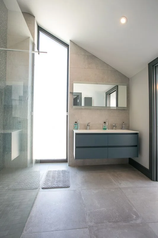 19_en suite.jpeg