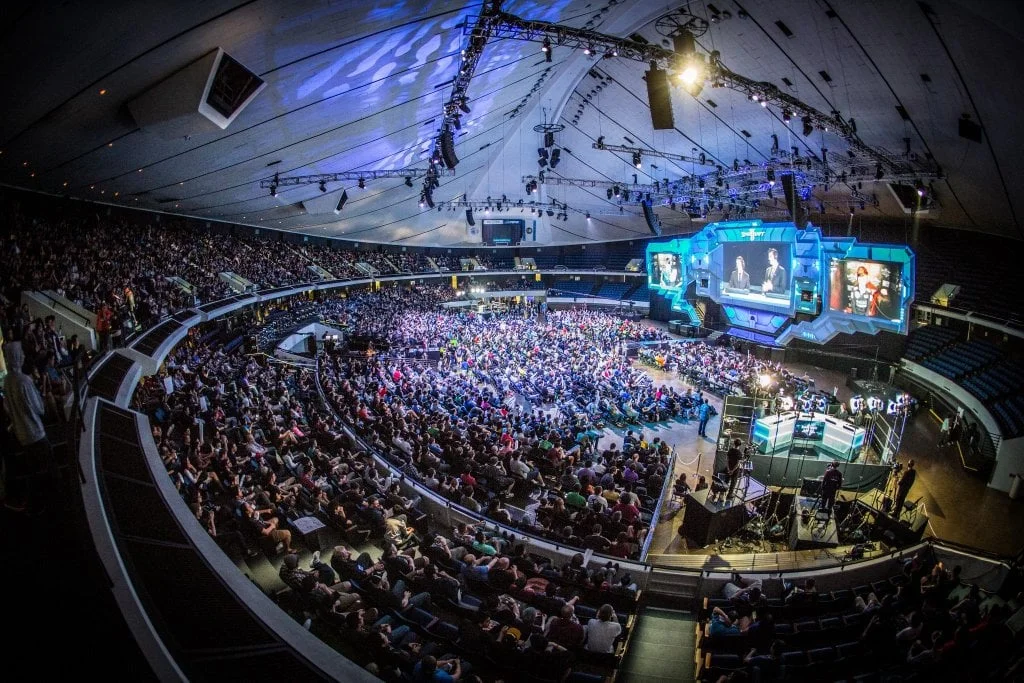 Starcraft finals at Blizzcon 2015. A beautiful and world class display of what Grand Championships look like today.