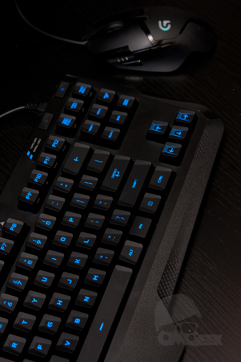 Those keycaps though… >:(