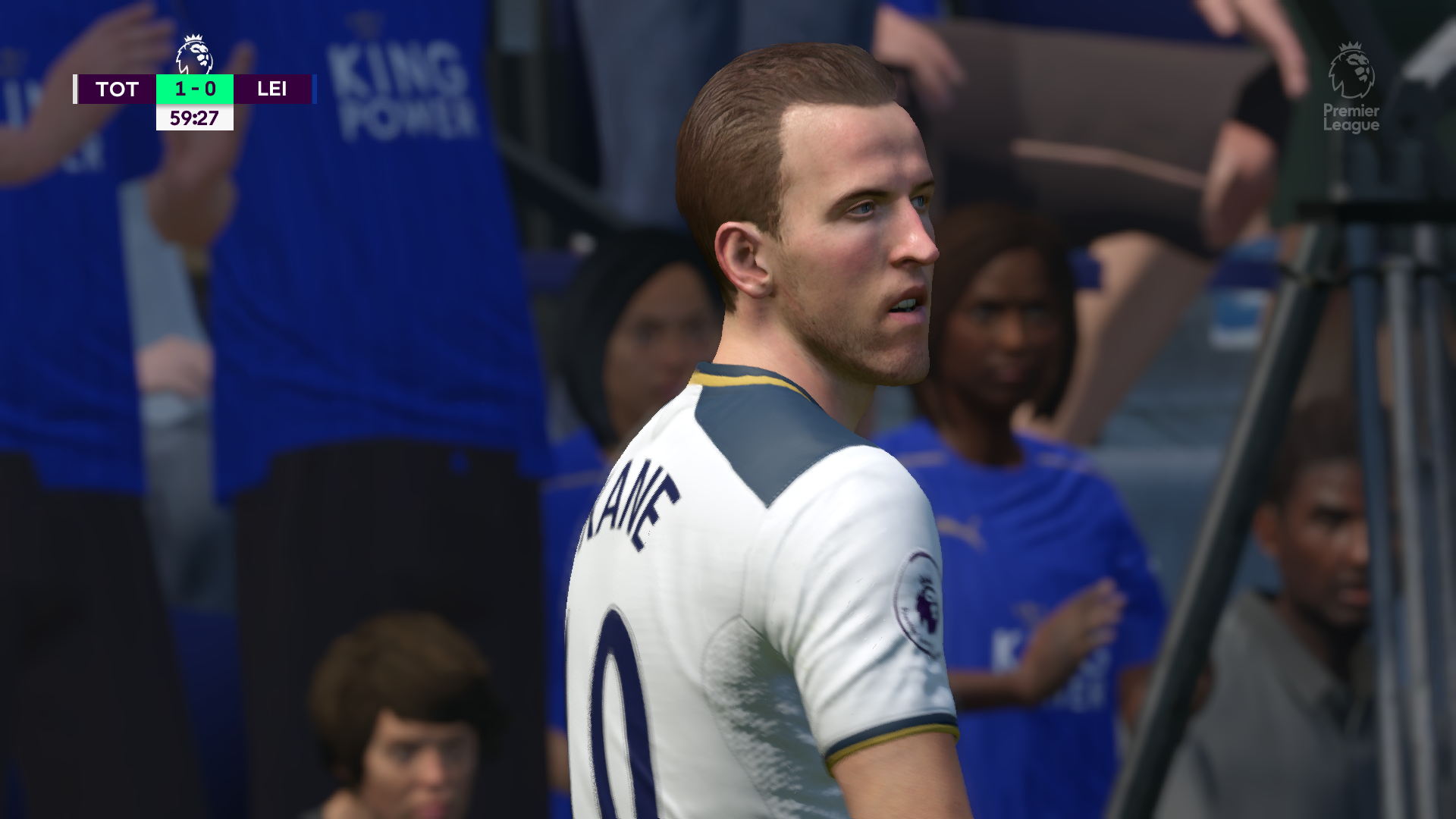 FIFA 17 02.16.2017 - 23.19.10.33.png