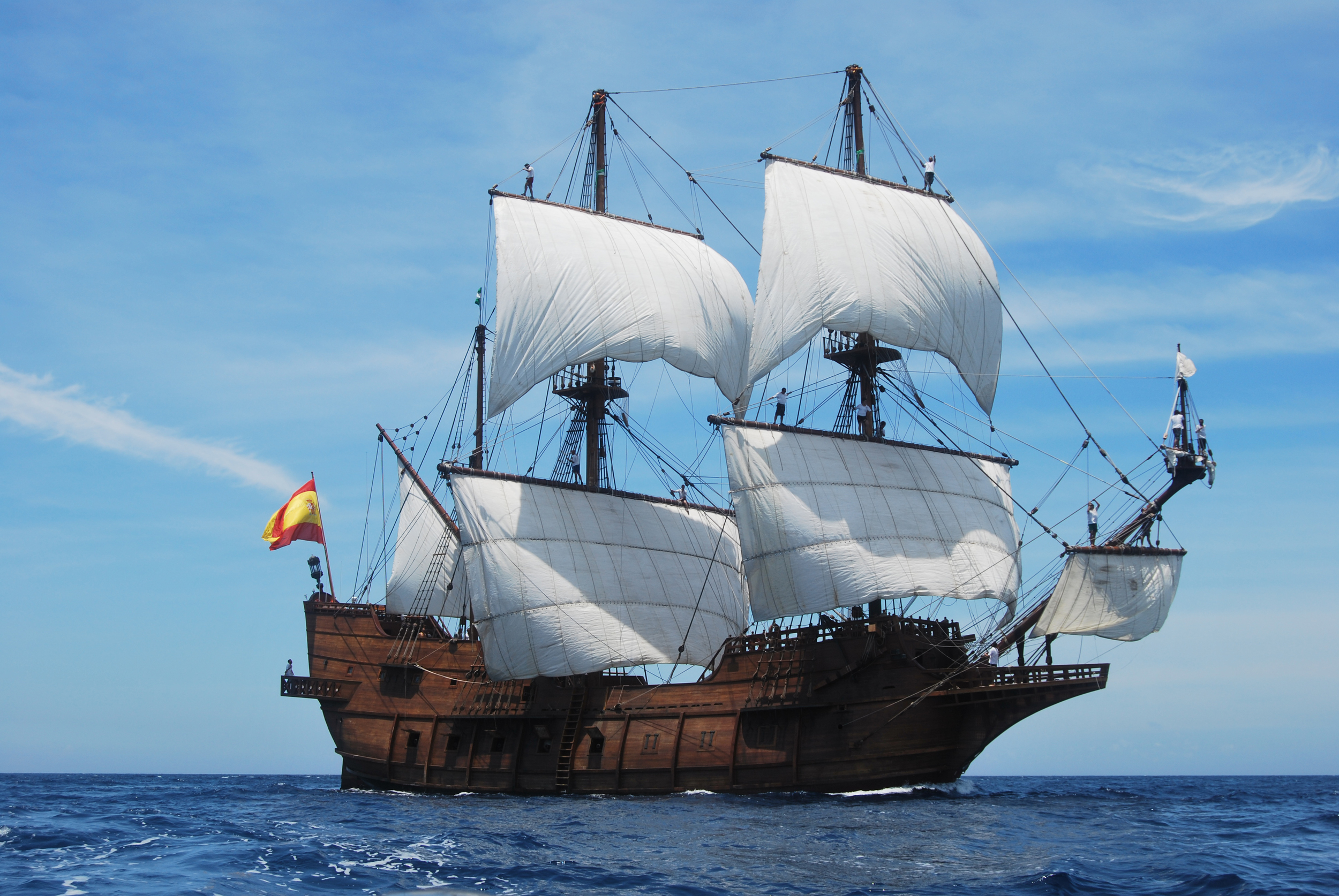 El Galeón — Sailing Ships Maine