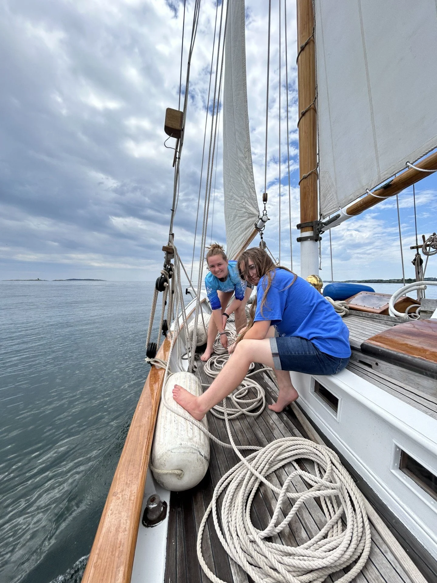 students coiling lines.jpg