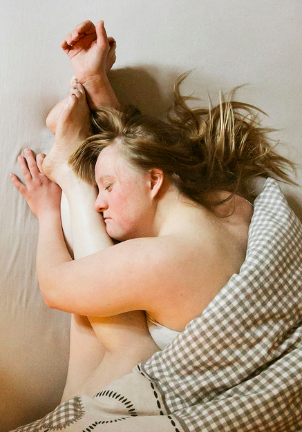The Down syndrome is not curable and people affected by it often have physical and mental disabilities. This photograph “one hundred and forty centimeters”, raises awareness about our relationship with the "shame" of living with disabilities and the possibilities to determine the syndrome before birth.