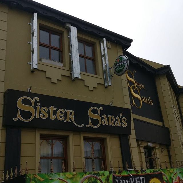 Steel frame supports fixed to Sister Sara's Nightclub today. 3x2 LED display and custom steel frame being fitted tomorrow. #blazindigital #standout #sistersaras