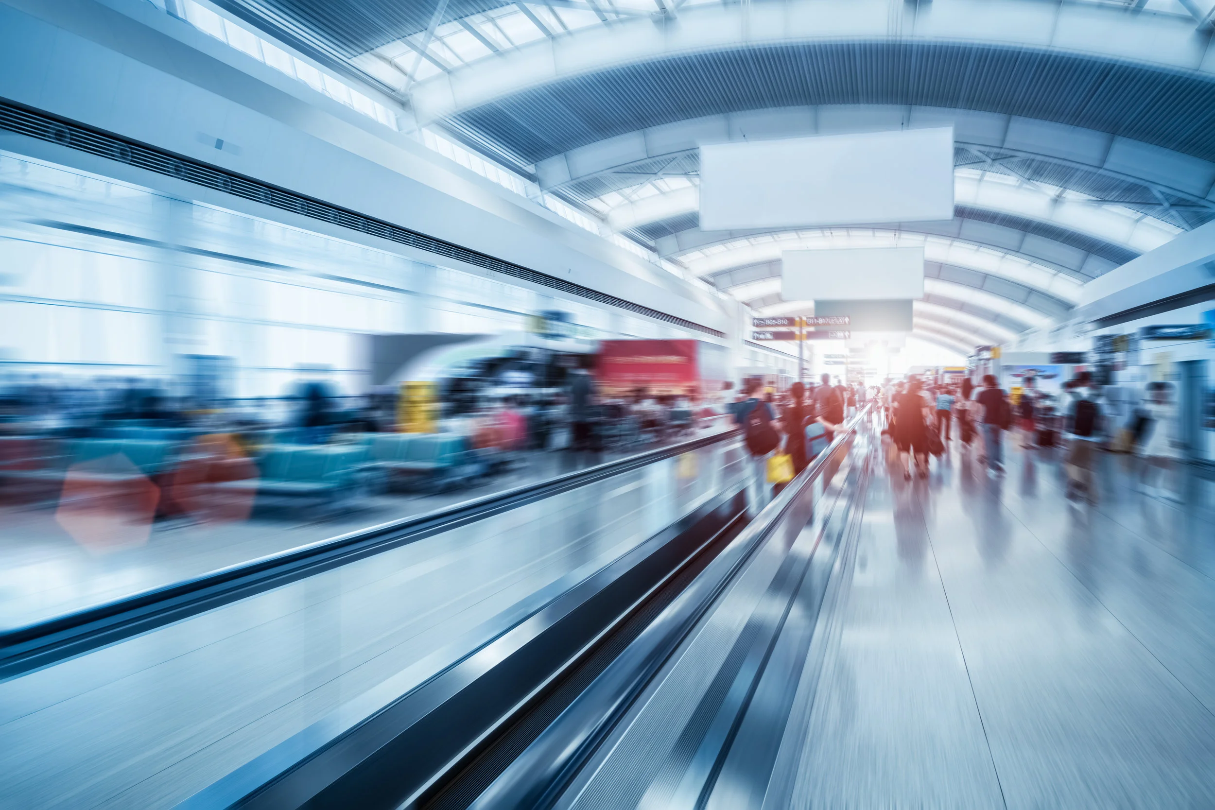Digital Signage Delivers Streamlined Airport Passenger Flow