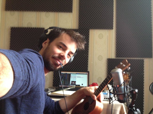 Photo taken by the cameraman of the Team. Pictured: the entire crew, and all musicians involved in the recording of VOLUME ONE/Uke Full of Song and of the România Album.
