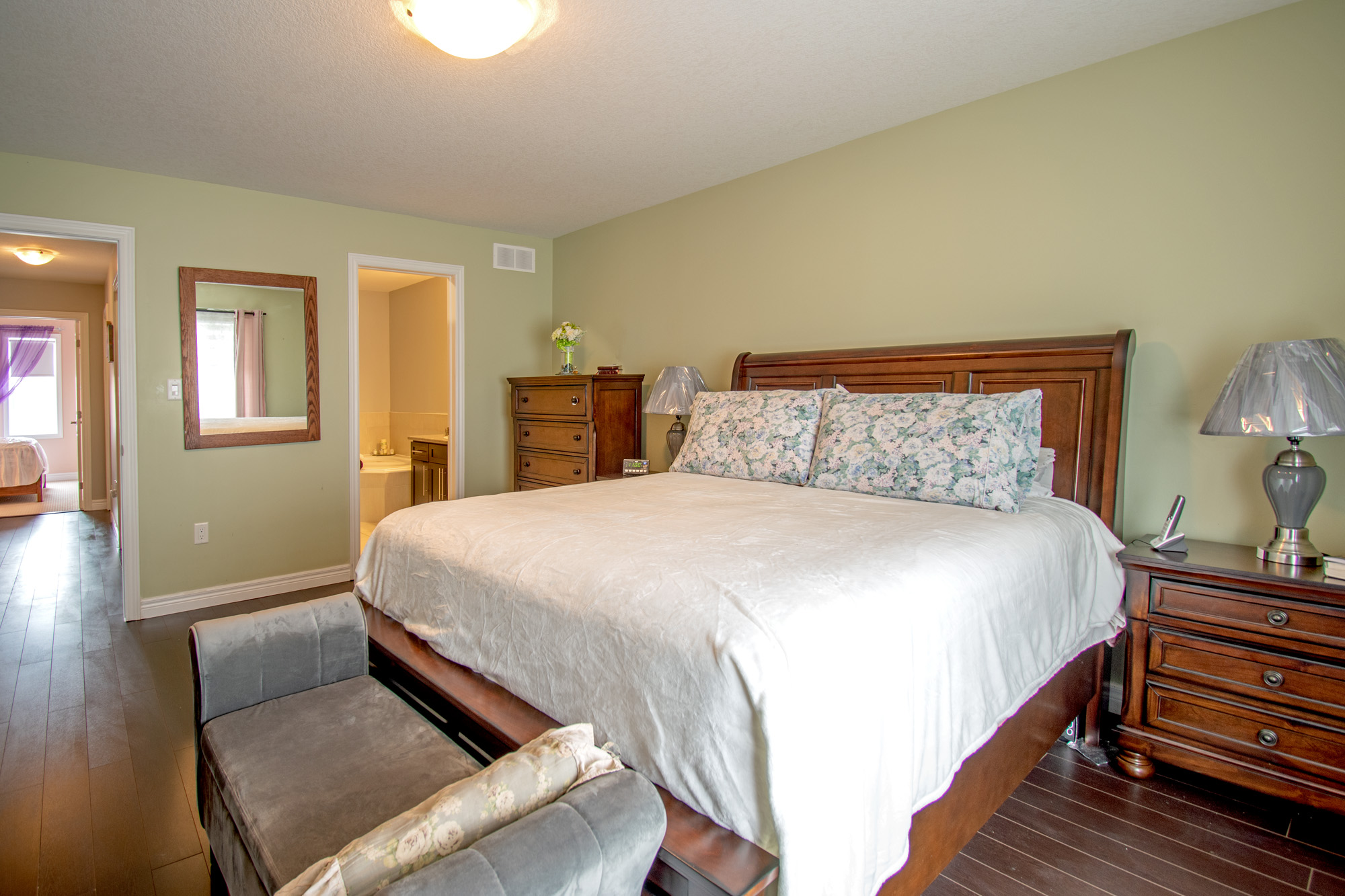 8-6 Chestnut Dr_0041.jpg