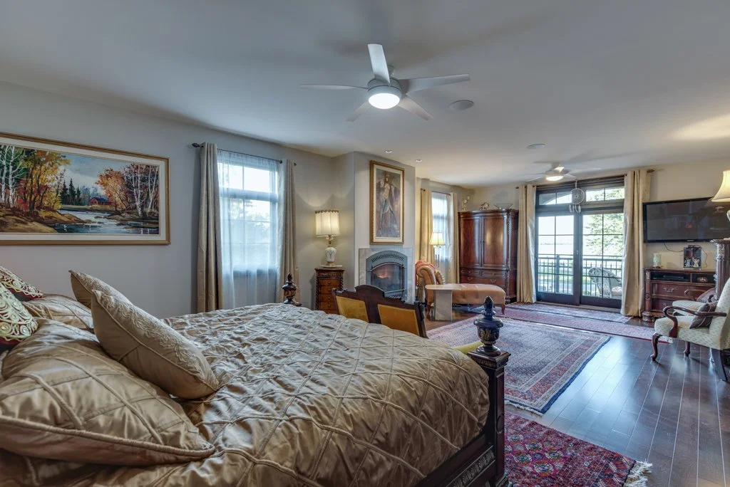 masterbedroom1.jpg