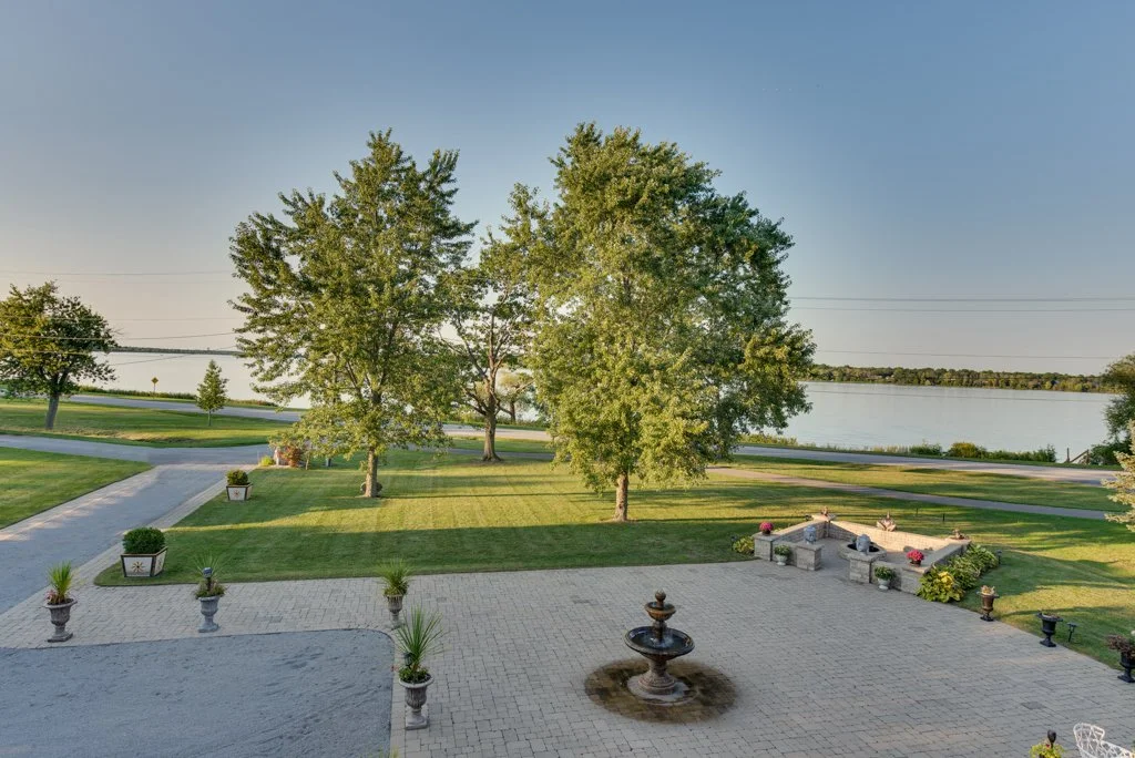 niagara river.jpg