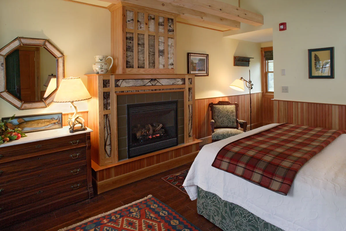 MountainBrookBedroom2.jpg