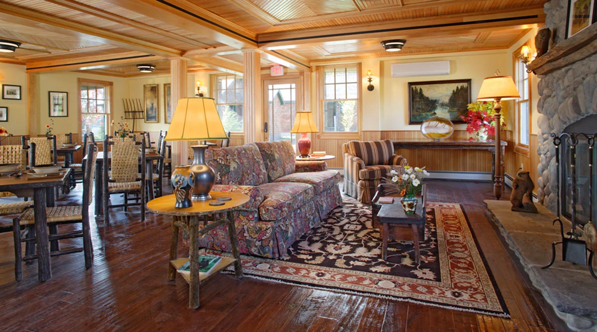 MountainBrookDiningRoom.jpg