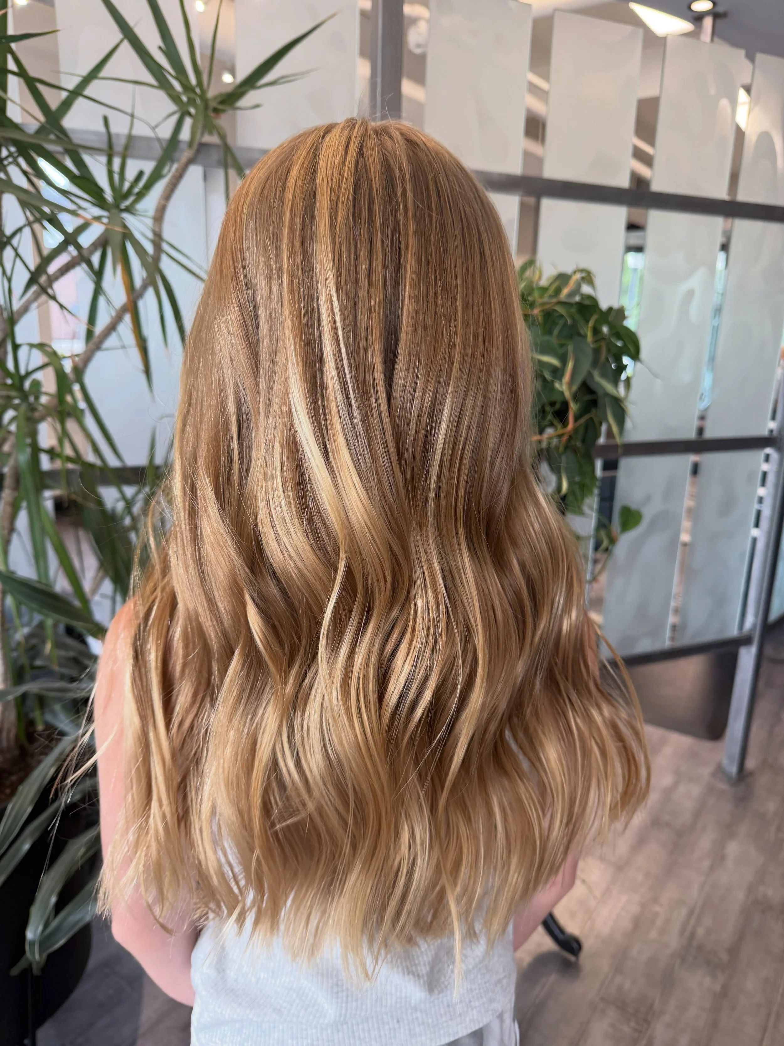 A fresh kids cut and soft waves to start the school year off right!✨☁️🤍 

Cut By Danika