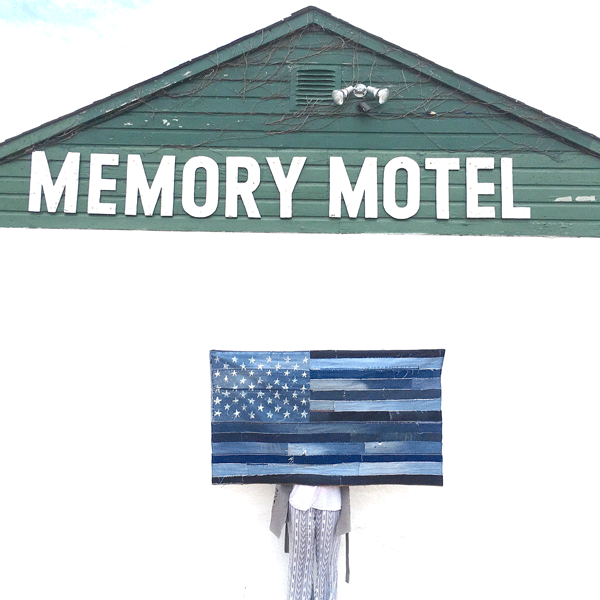 artbya+denim+us+flag+memory+motel+montauk.gif