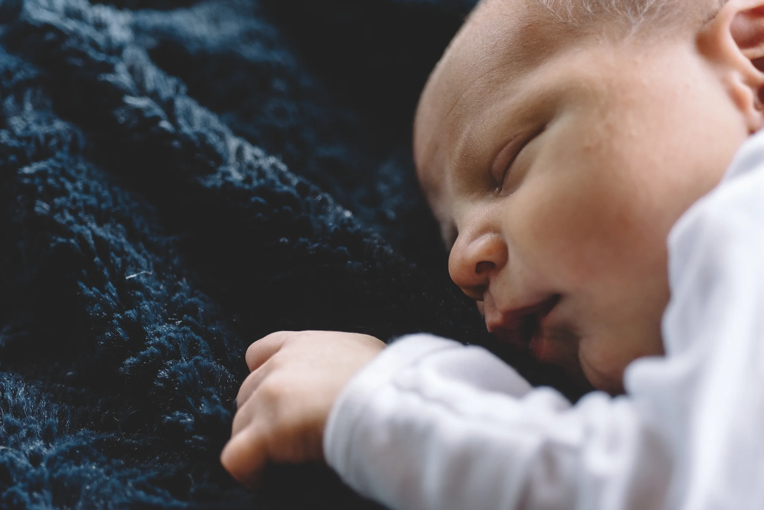 E&M Newborn-15.jpg