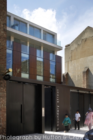 BGY_Shoreditch_High_Street_Hufton_Crow_004.jpg