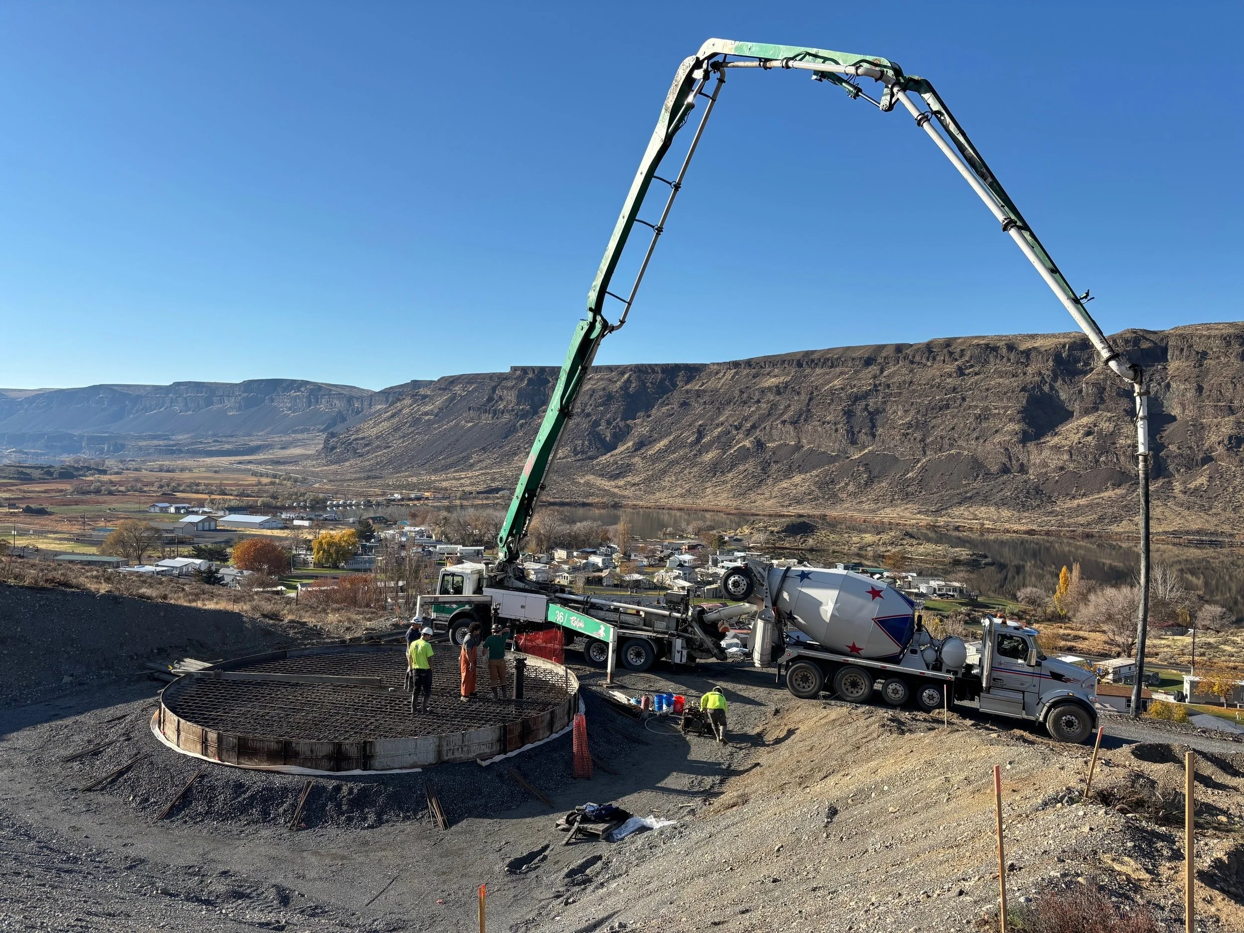 Tank Base Pour 1.jpeg