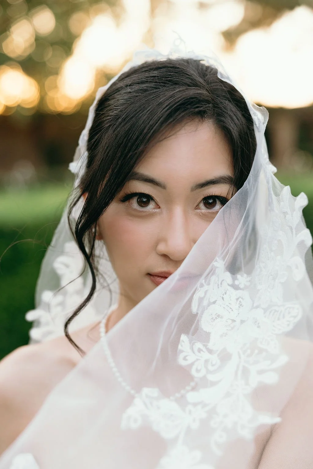 Winové  Phoenix Asian Bridal Hair & Makeup.jpg