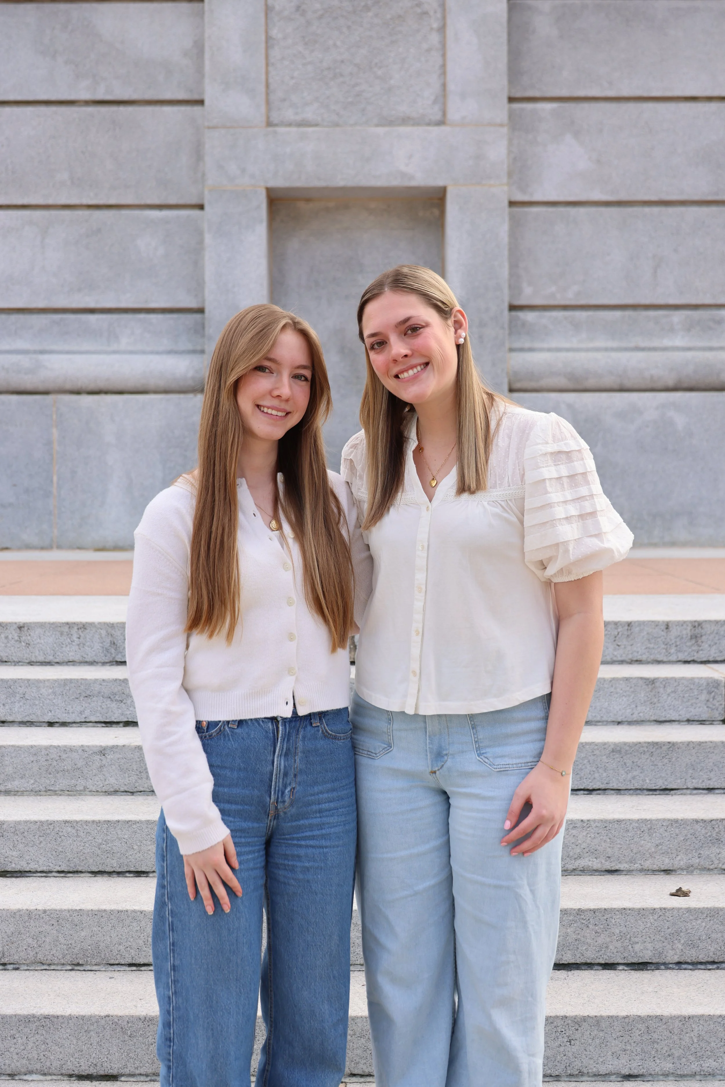 Pi Phi Group Photo.JPG