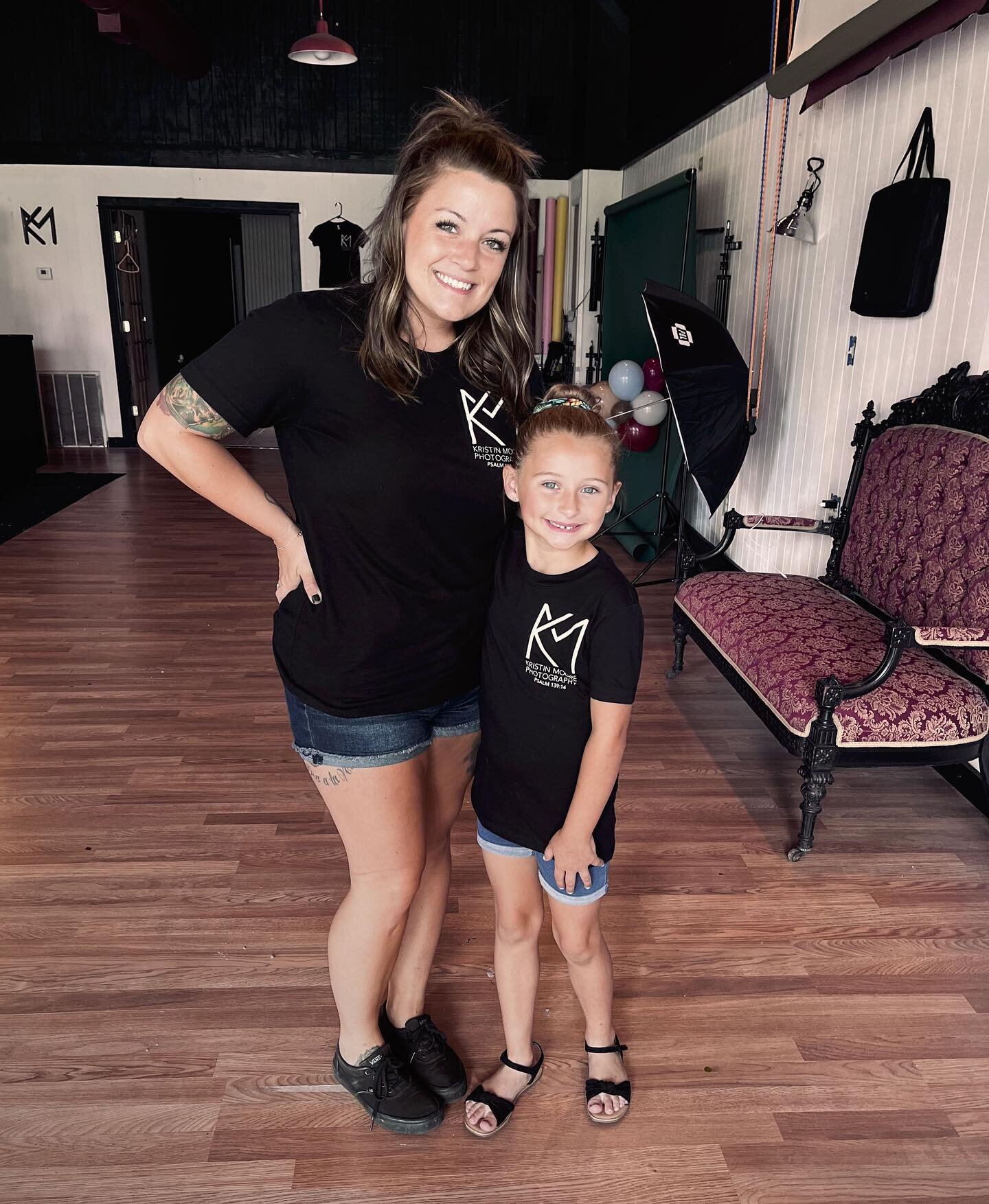 Not only did one of our favorite girls get STAR STUDENT OF THE MONTH at her school, But she also pointed out that we were TWINNING! That&rsquo;s a photo opp! Good job, Nora! &hearts;️🖤
