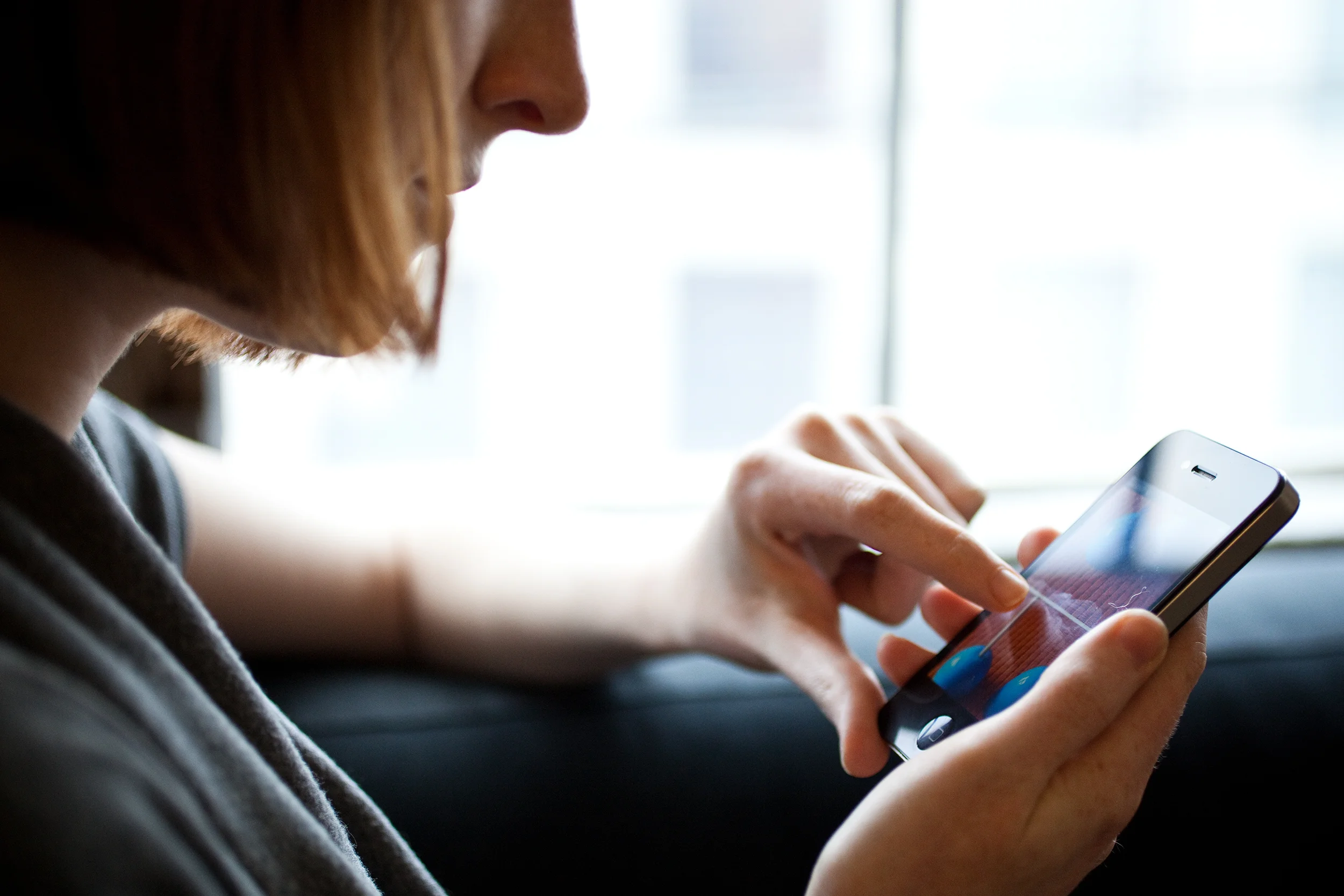 WHO classifies cell phones as a possible Carcinogen (video)