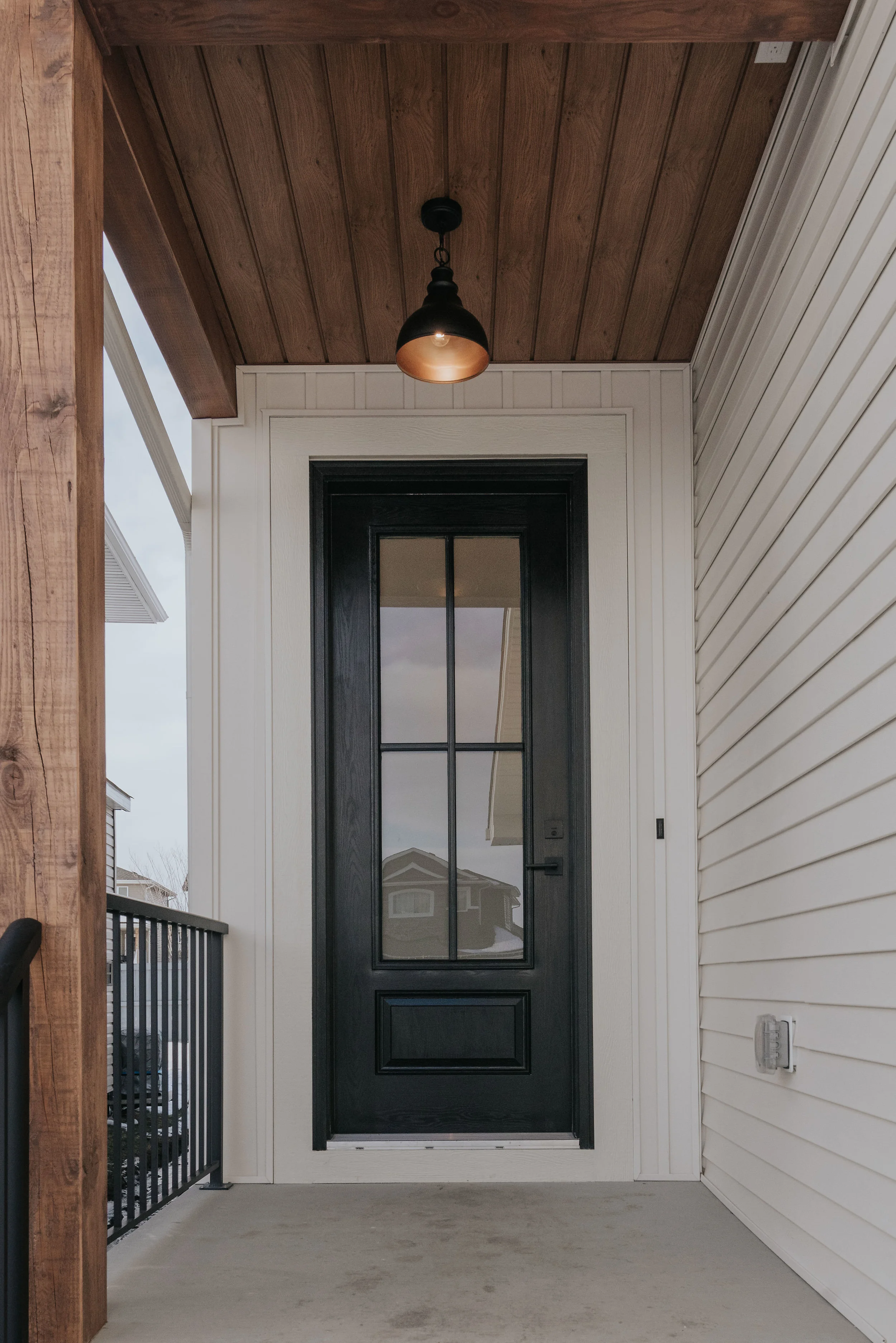005_408_Meadowview_Drive_Remley.jpg