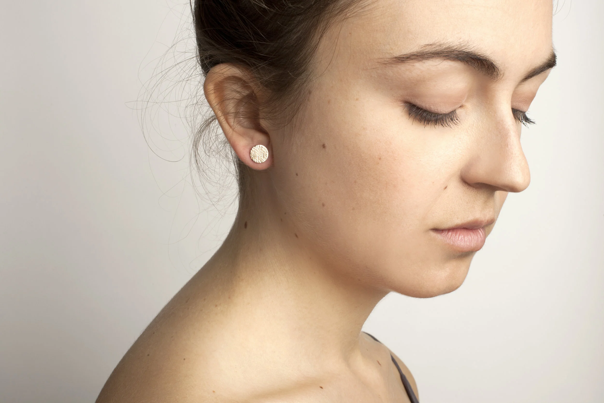 EE17 Scratch large .jpg