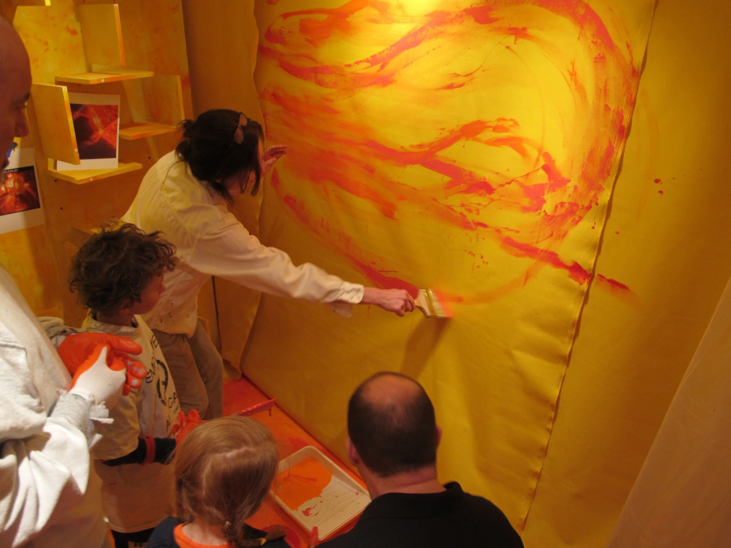 Pamelia gave a few participants directions on creating a solar flare.