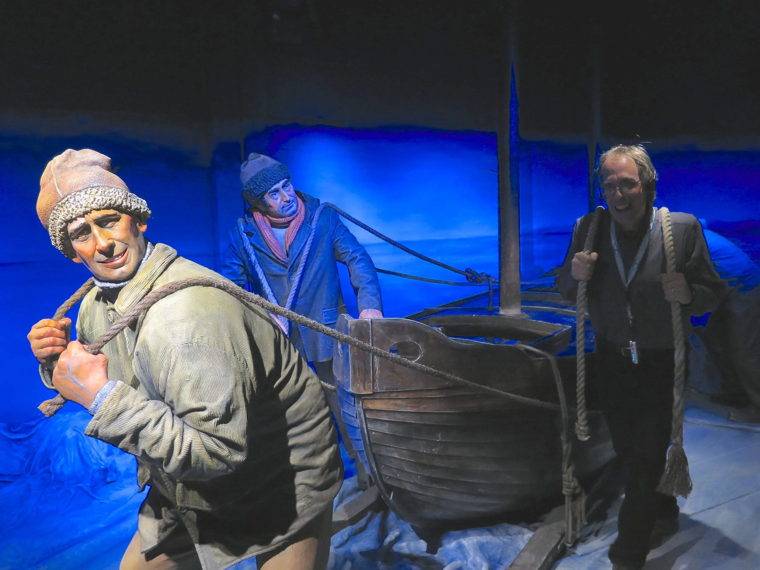 At the museum I joined some of Shackleton's crew in dragging a lifeboat from their famously ice-locked ship, the Endurance , whose story we would revisit in the days ahead.