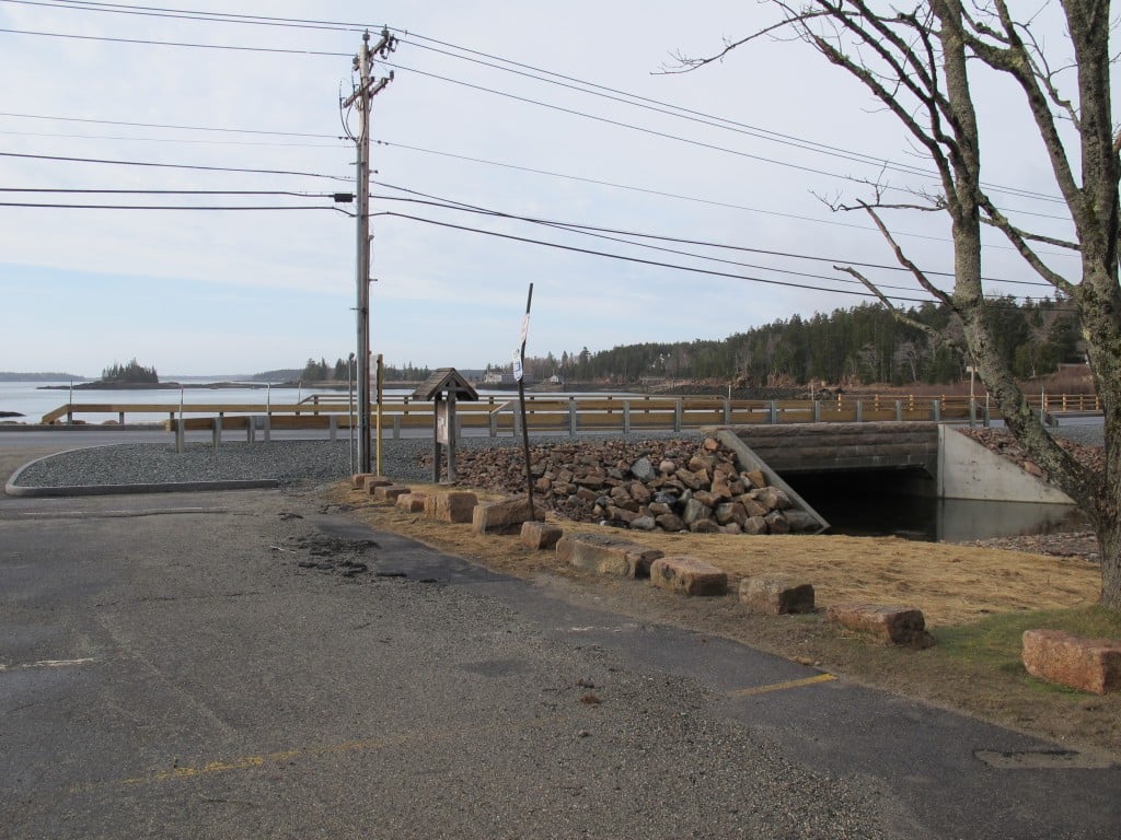 Remember the bridge-replacement project that diverted all traffic away from Seal Harbor last fall, during the final seven weeks of The Naturalist's Notebook season? Here's the sturdy-looking result. The road to the Notebook is open for 2012 and beyond.
