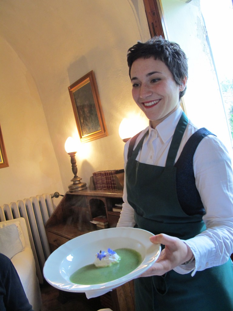 Daniela from the Cavolfiori a Merenda team served our borage soup, which included a dollop of ricotta with two borage flowers (also known as starflowers) on top.