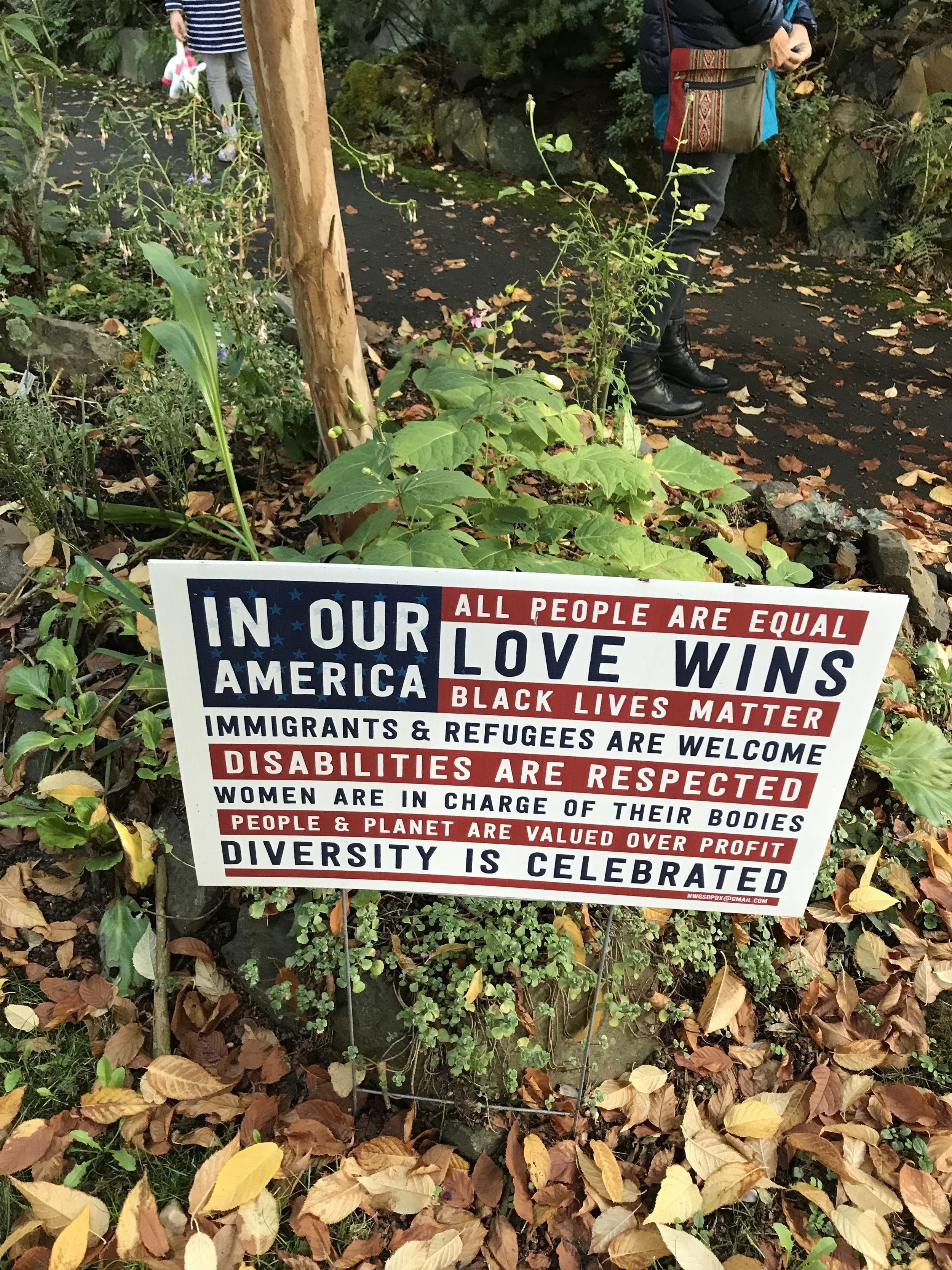 Yard sign, Kerns neighborhood, Portland, Oregon, Oct. 1, 2017.