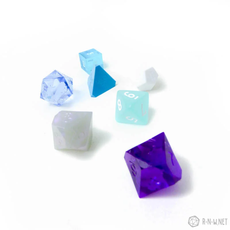 DICE PALETTES - ICE QUEEN-2.jpg