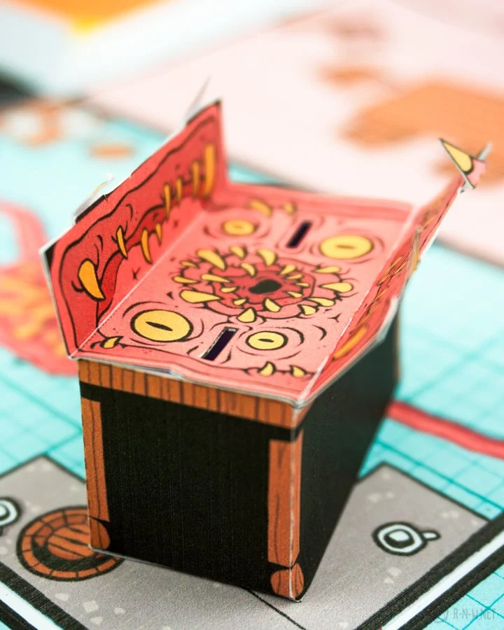 HOUSE OF MIMICS-37.jpg