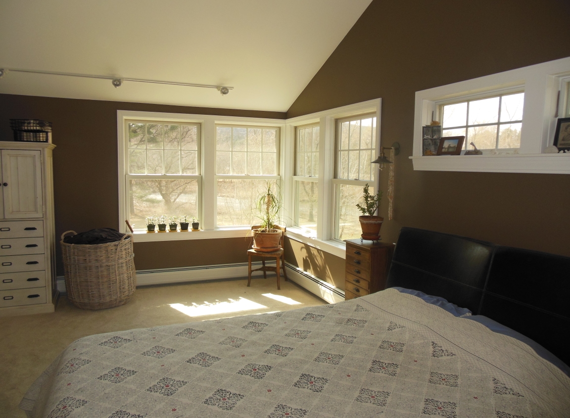 bedroom.JPG