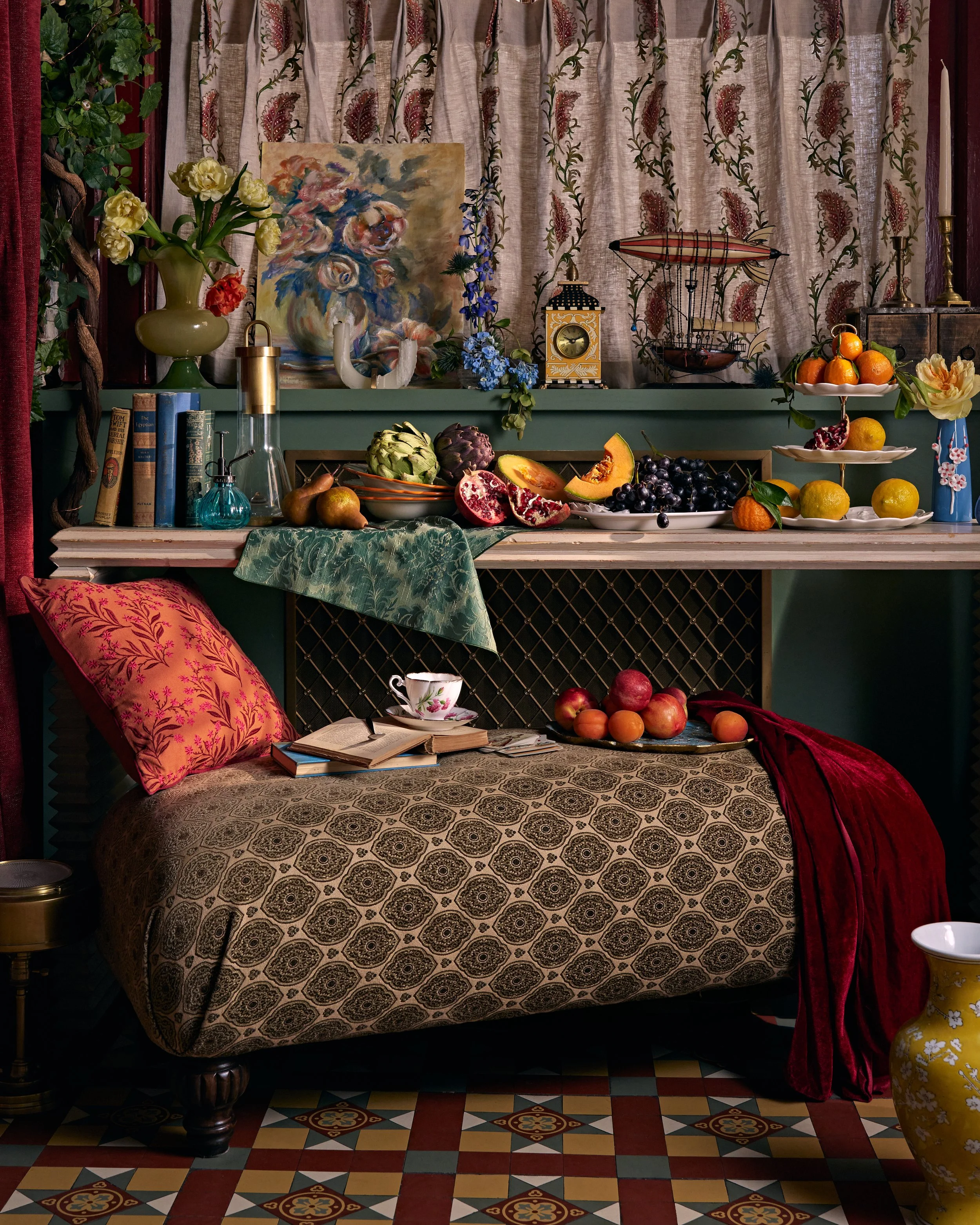 260227_Cafe-Society_Dutch-Stills_001  (sRGB).jpg