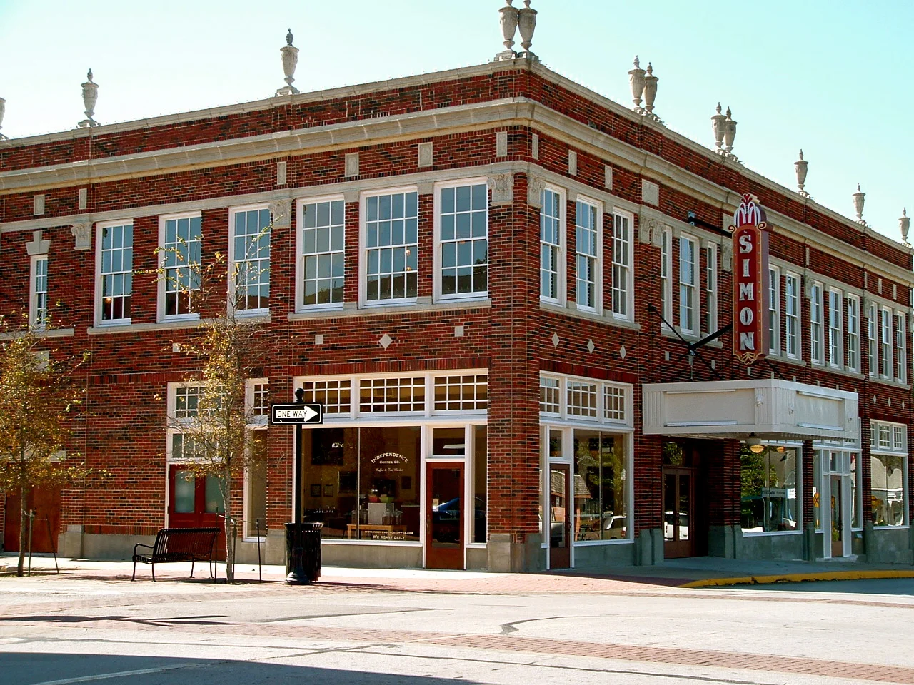 Brenham Simon Theater.JPG